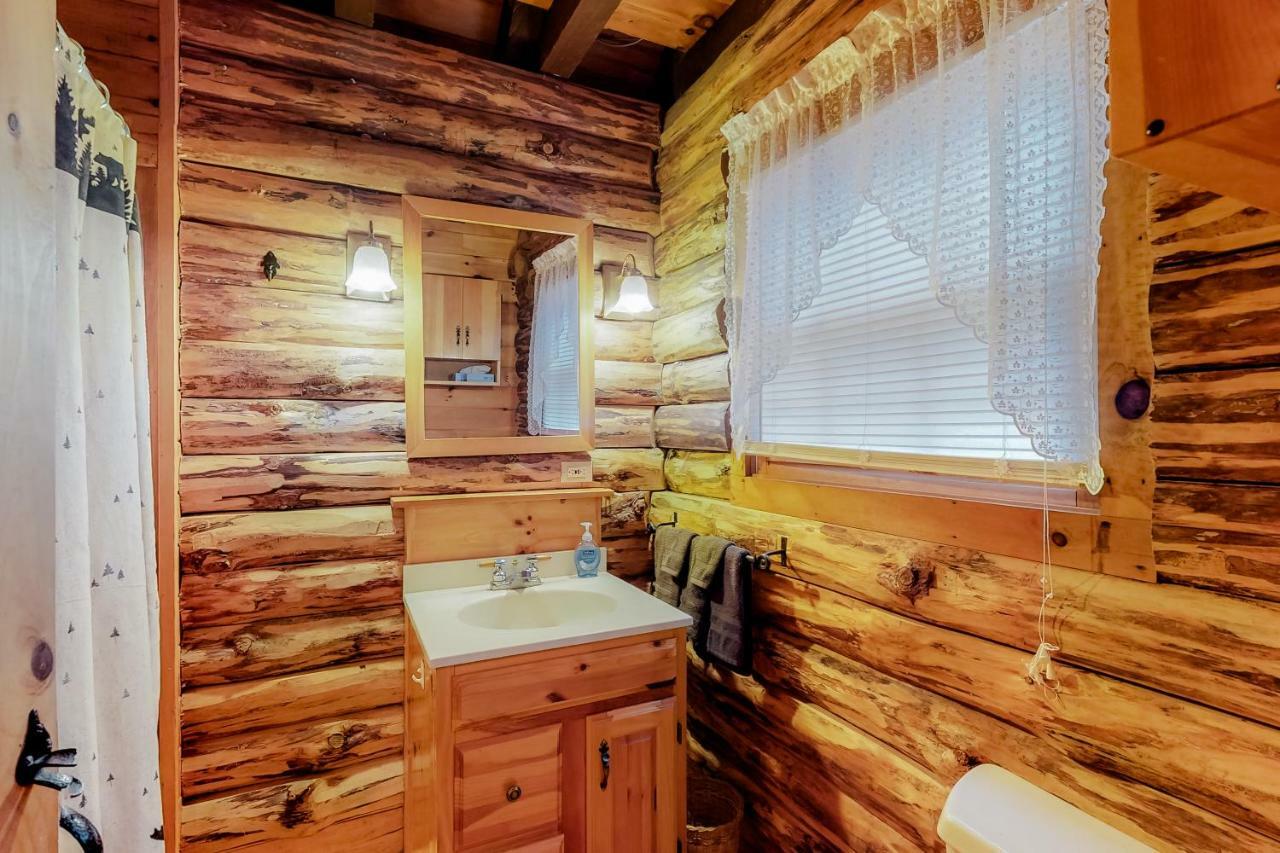 Loon Landing Lodge Greenville Exterior foto